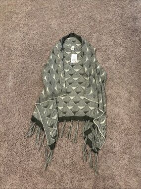 Fringed Open-Front Knit Poncho in Olive and Cream